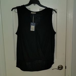 New!! Universal Threads knit drape top! XXL